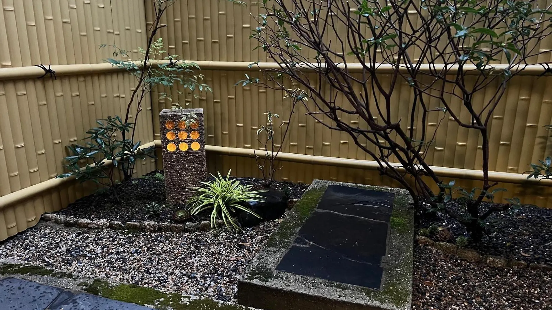 Maeniiya Machiya Inn Kyoto 0*,  Japan